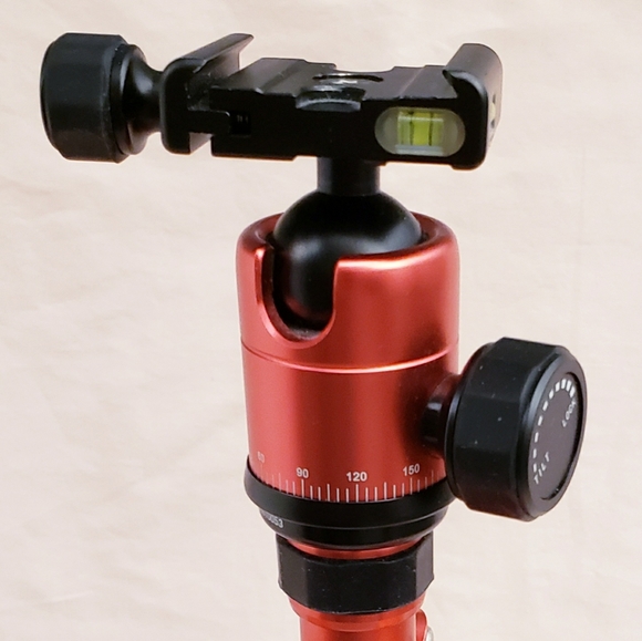 Fotopro C4i Camera Tripod In Red - Picture 4 of 15